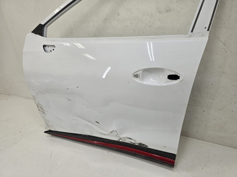 Дверь передняя левая