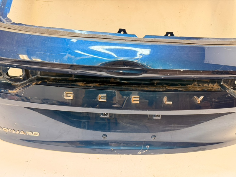 Крышка багажника