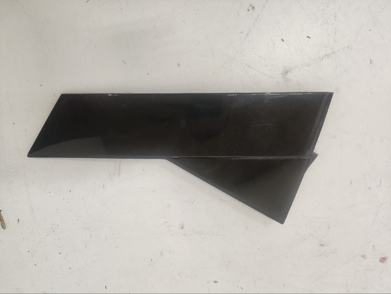 Накладка двери задней левой