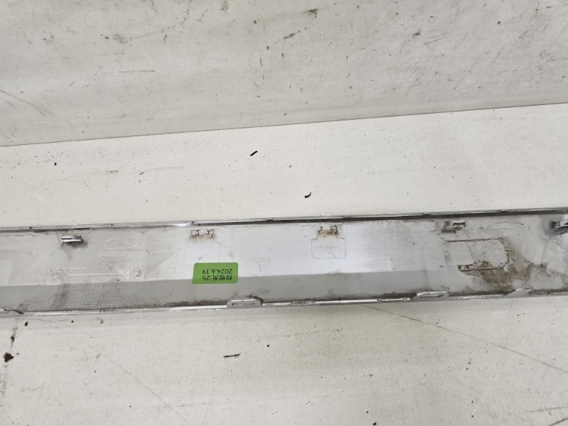 Молдинг двери