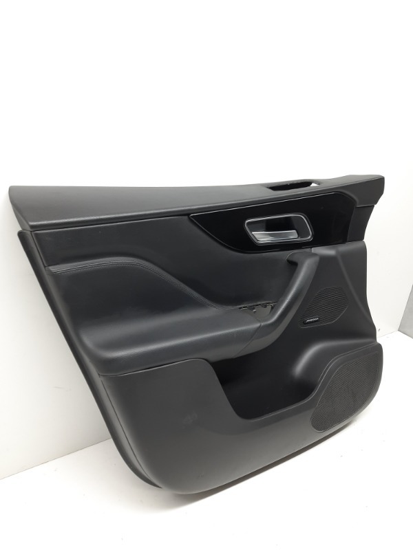 Обшивка двери