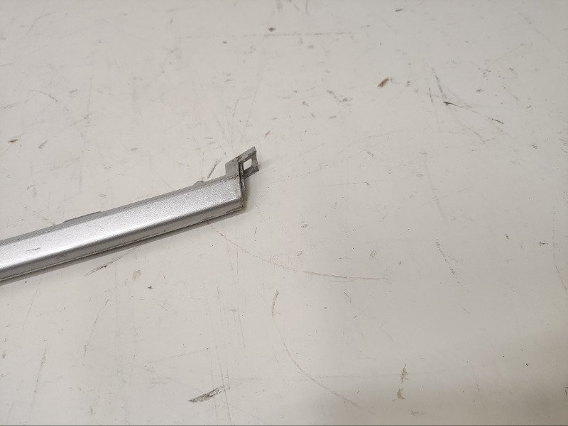 Молдинг заднего бампера