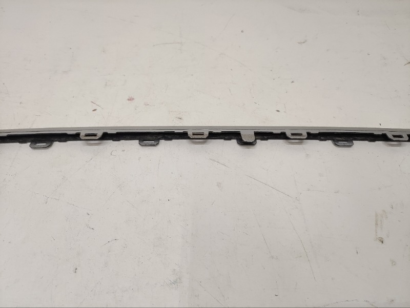 Молдинг заднего бампера