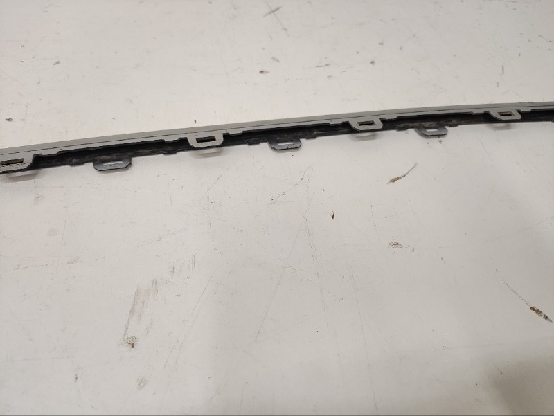 Молдинг заднего бампера