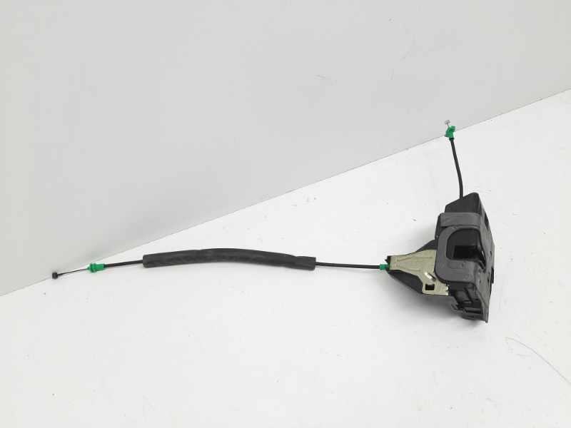 Замок двери задней правой