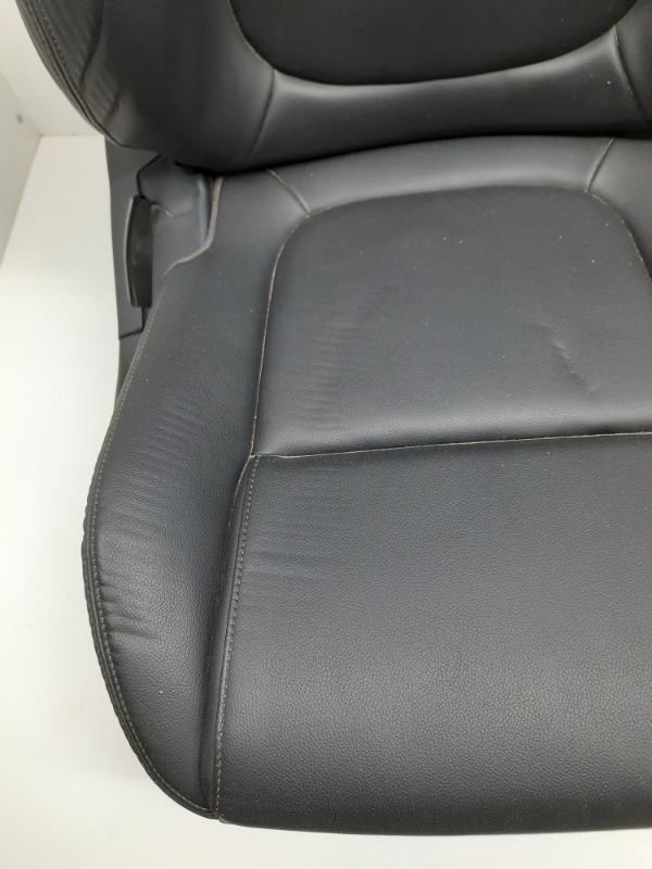 Сиденье салонное