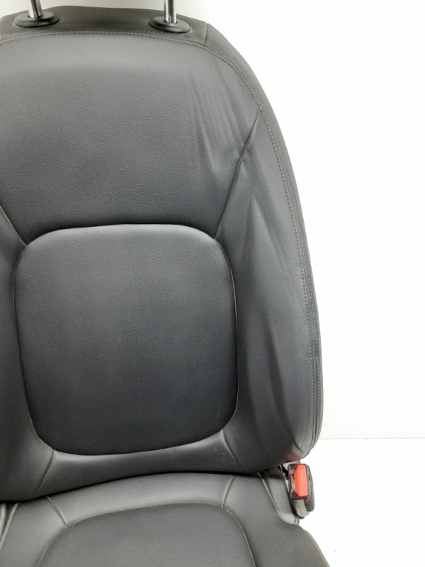 Сиденье салонное