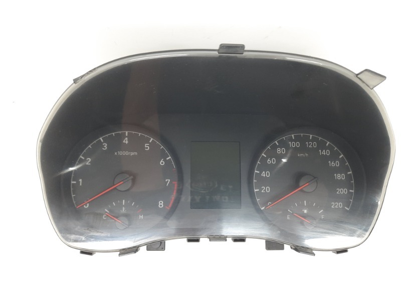 Панель приборов