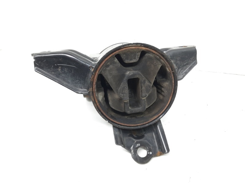 Опора двигателя левая