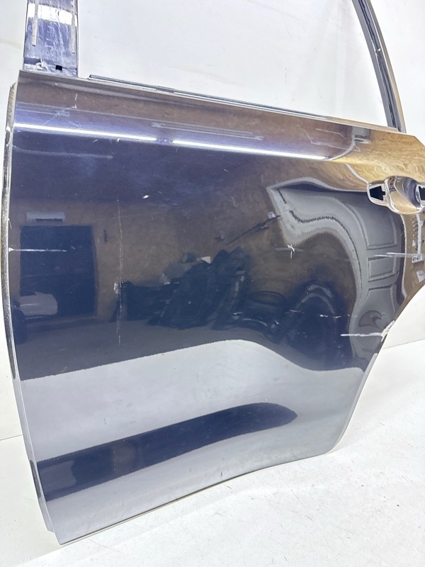Дверь задняя левая