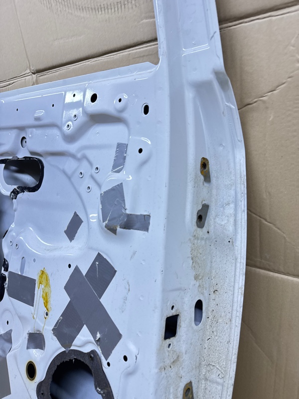 Дверь задняя левая