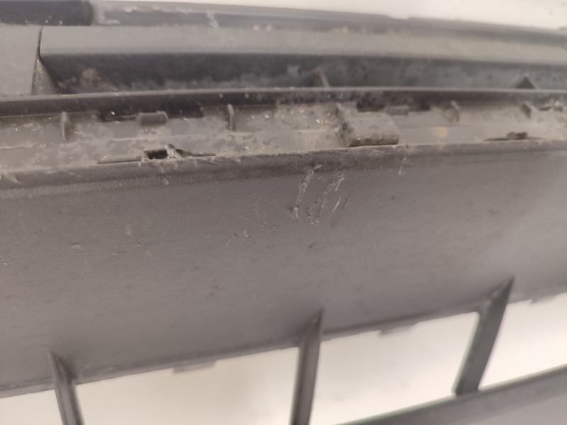 Спойлер переднего бампера