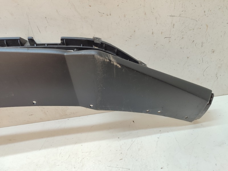 Накладка переднего бампера