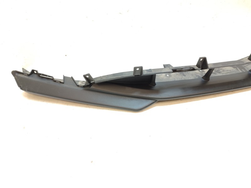 Накладка переднего бампера