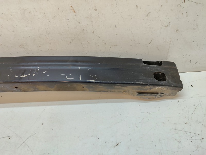 Усилитель заднего бампера