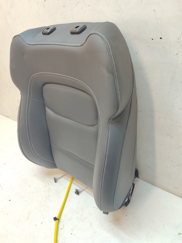 Спинка сидения