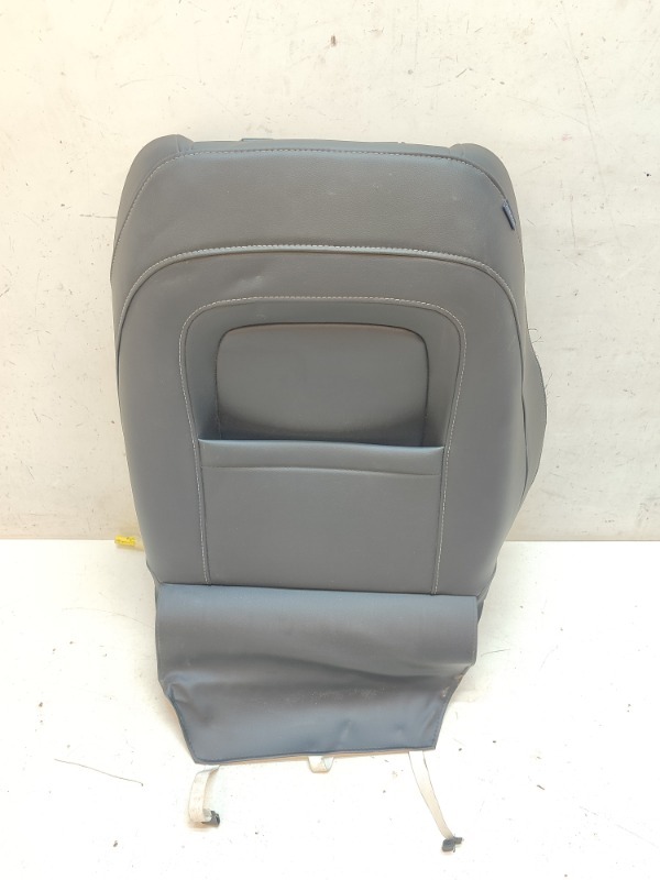 Спинка сидения