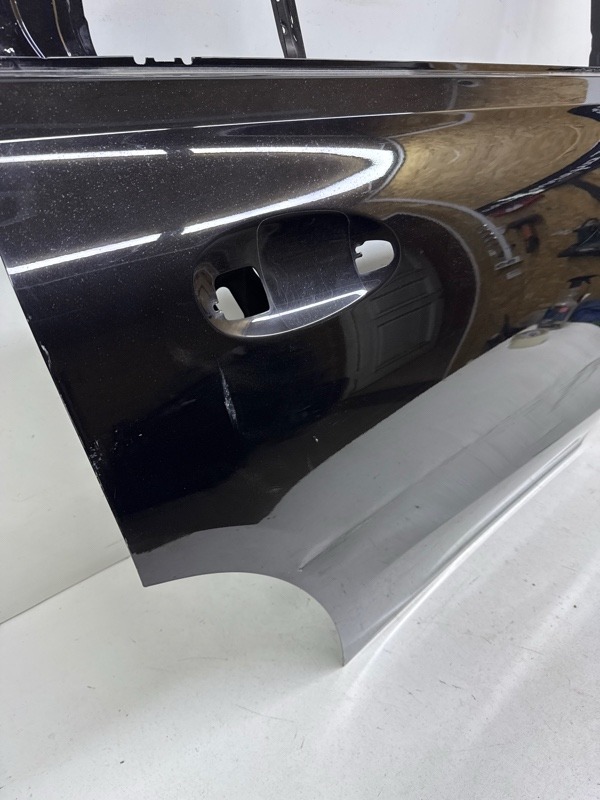 Дверь задняя правая