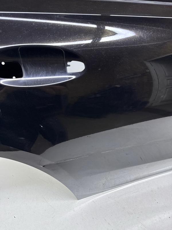 Дверь задняя правая