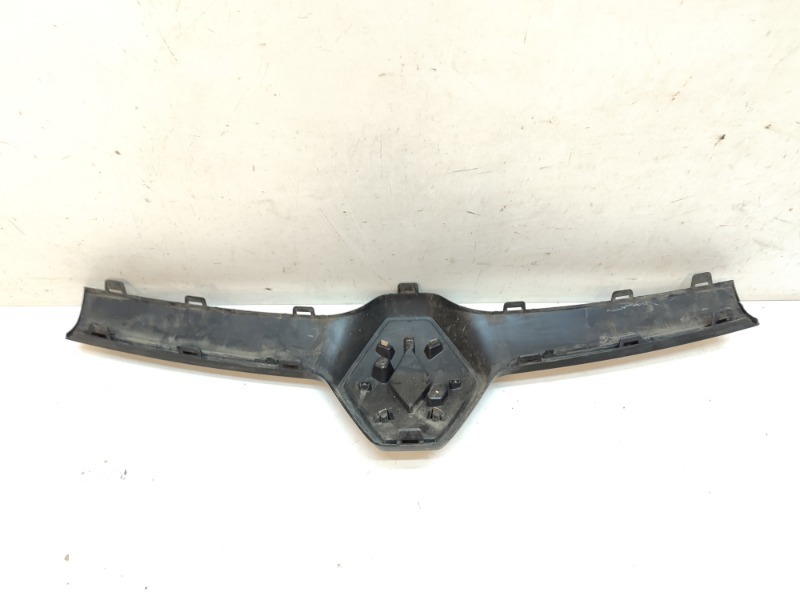 Накладка на решетку радиатора