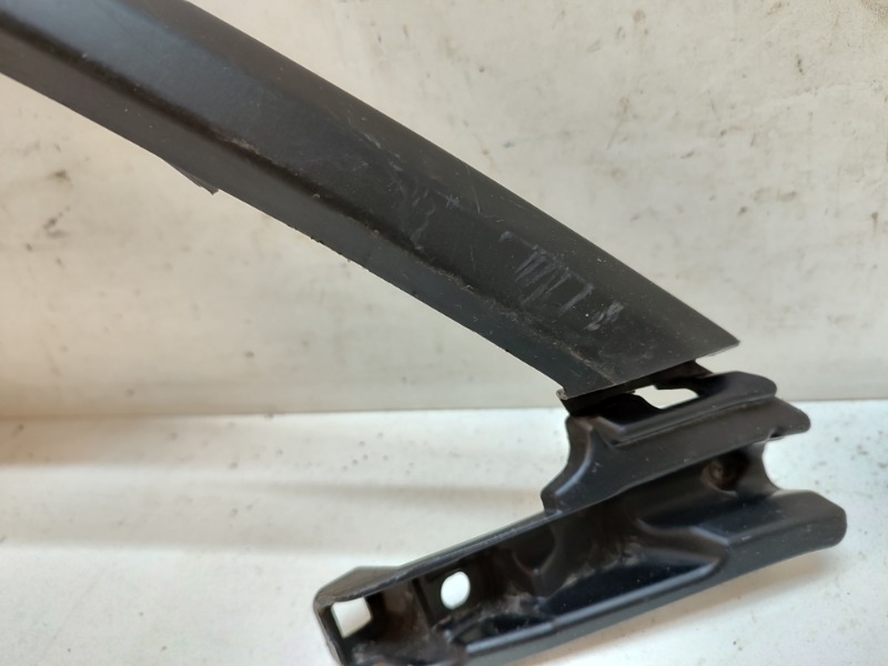 Спойлер заднего бампера