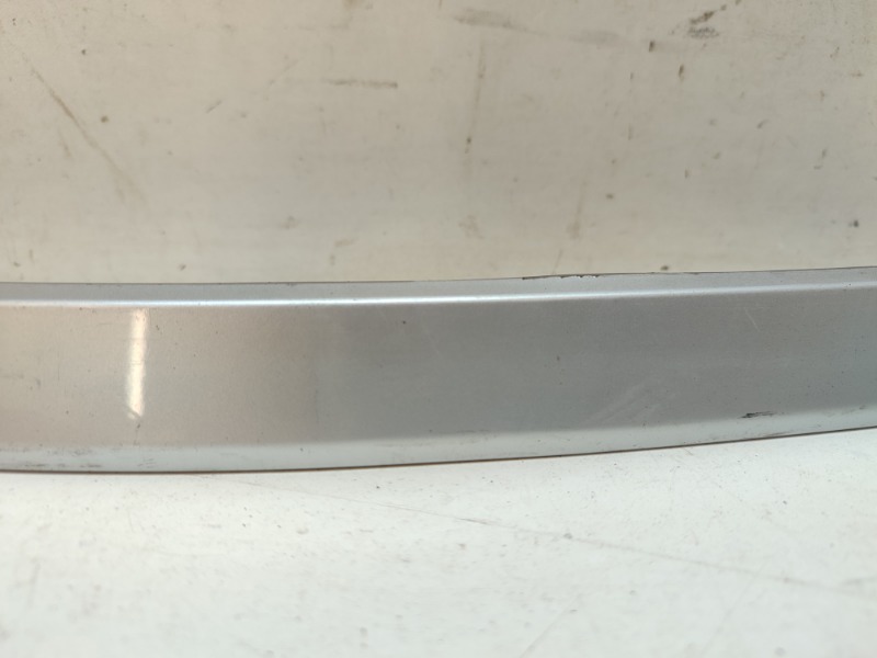 Молдинг заднего бампера левый