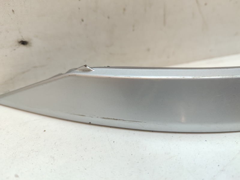 Молдинг заднего бампера левый