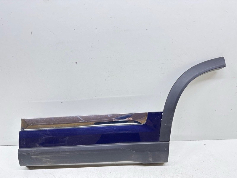 Накладка двери задней правой