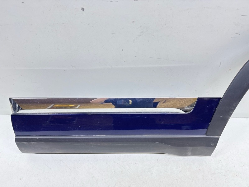 Накладка двери задней правой