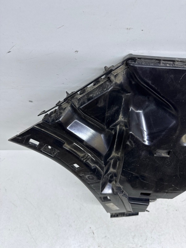 Кронштейн заднего бампера левый