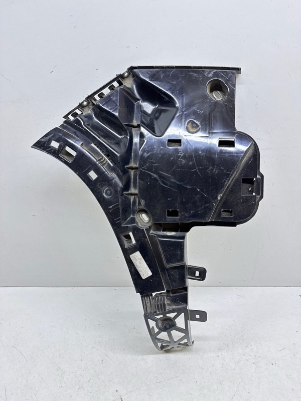 Кронштейн заднего бампера левый