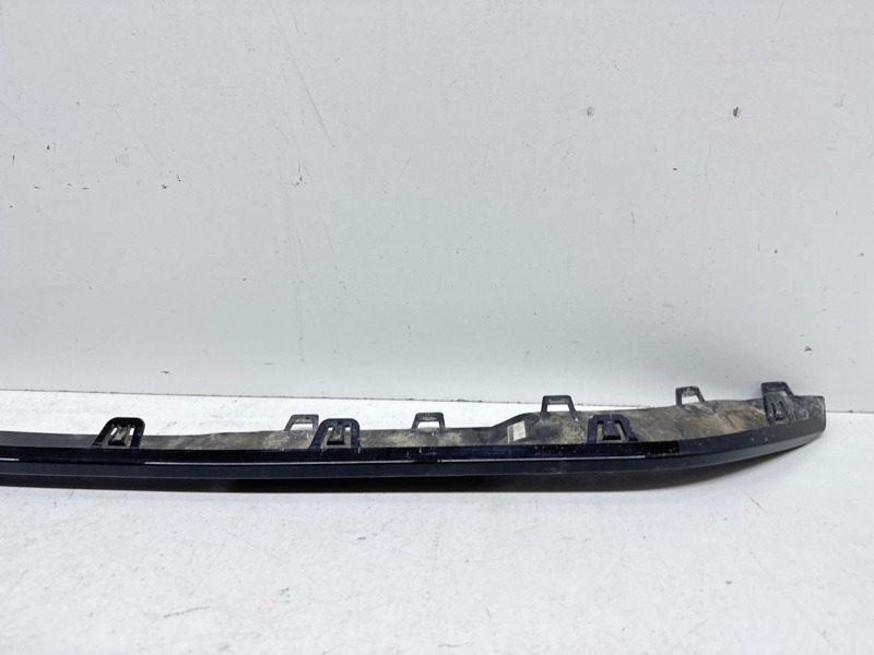 Молдинг заднего бампера