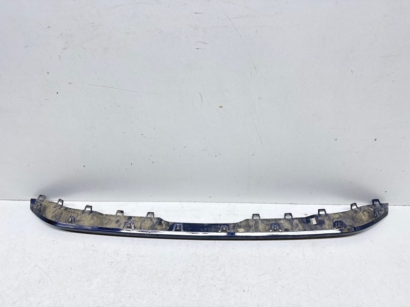 Молдинг заднего бампера