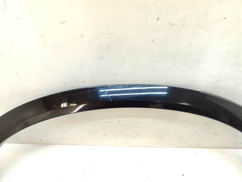 Накладка заднего крыла правого