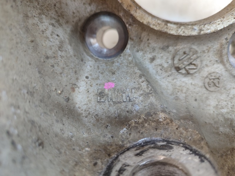 Кулак поворотный задний левый