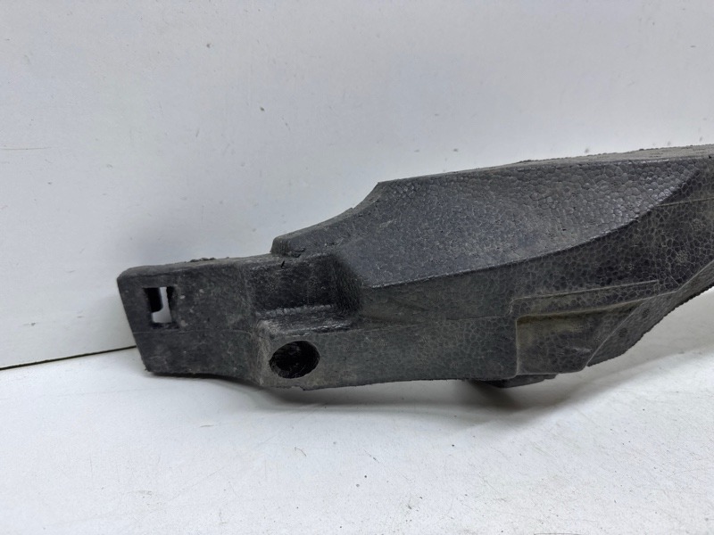 Наполнитель переднего бампера