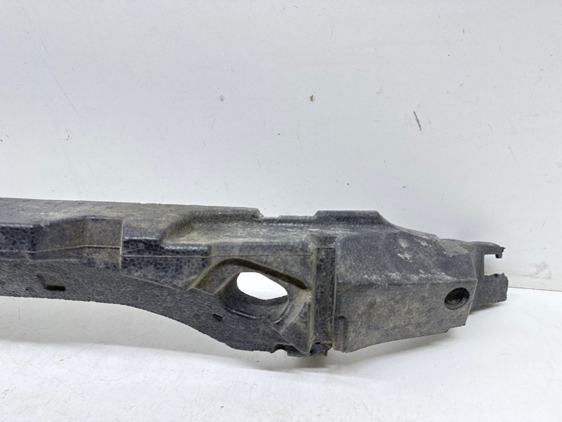 Наполнитель переднего бампера