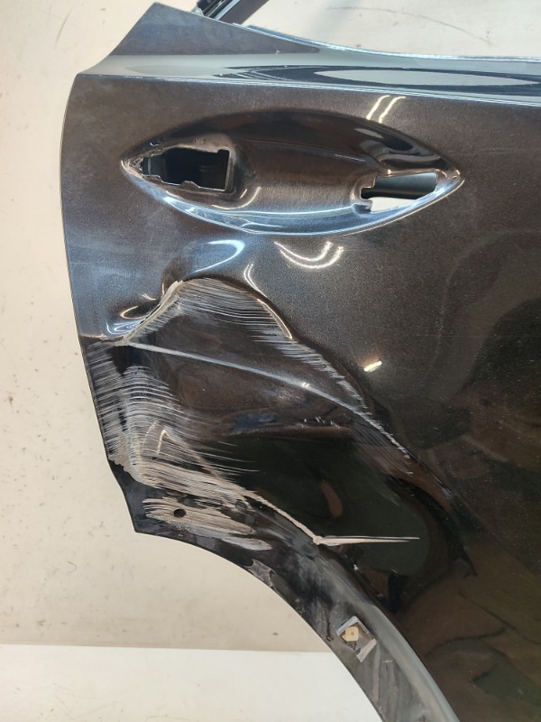 Дверь задняя правая