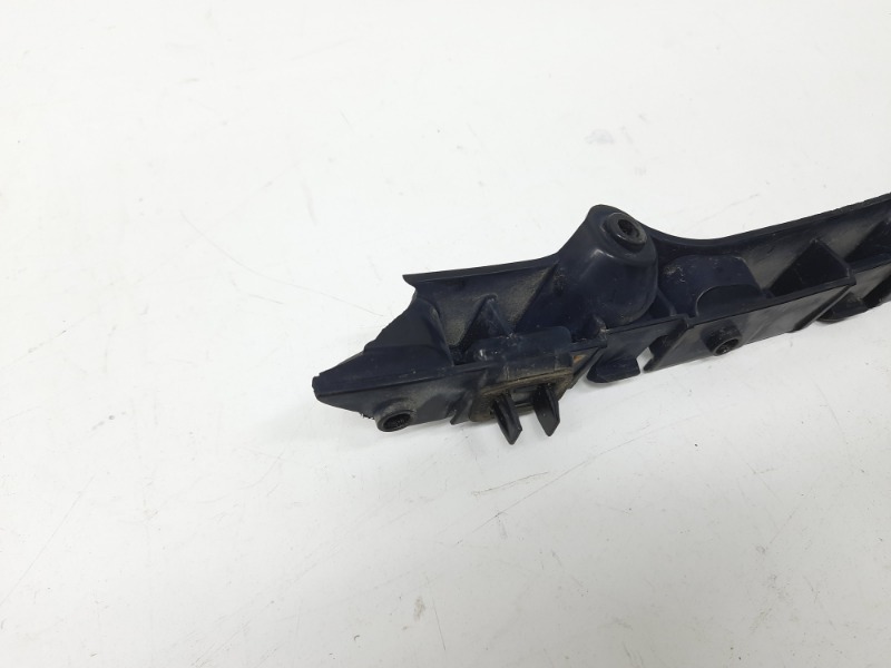 Кронштейн заднего бампера левый