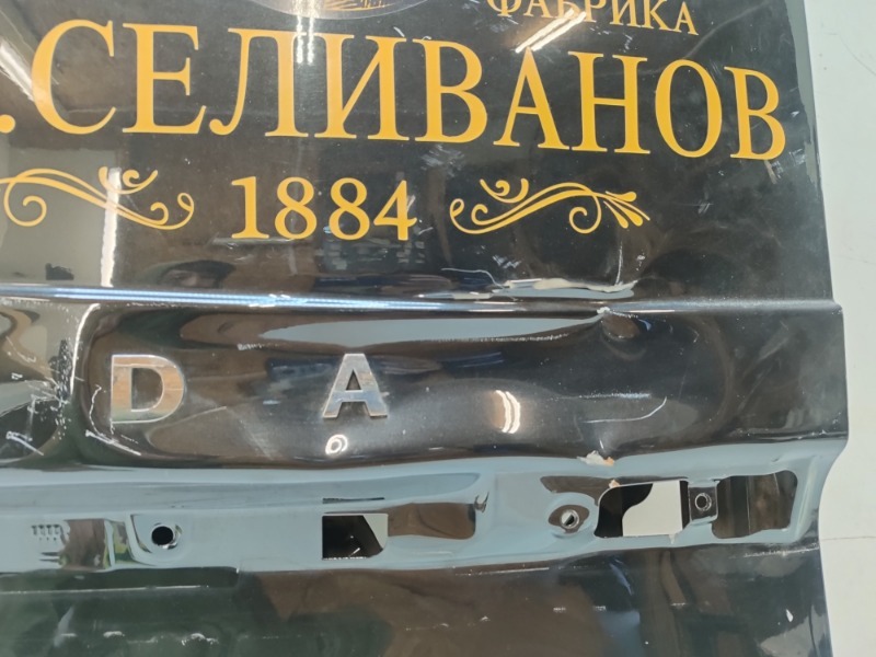 Дверь задняя левая