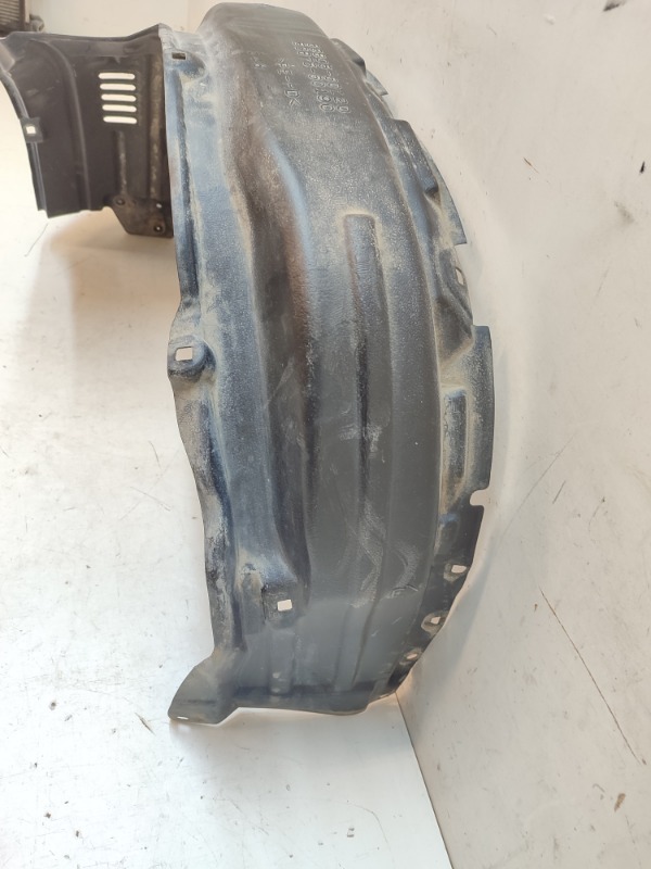 Локер передний правый