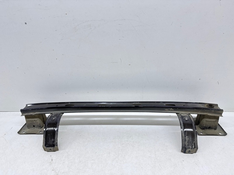 Усилитель заднего бампера