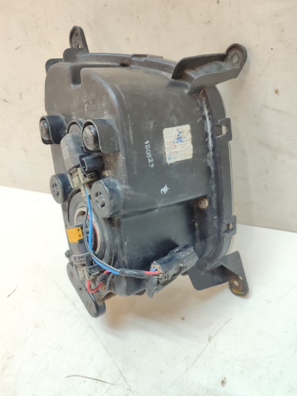 Фара противотуманная