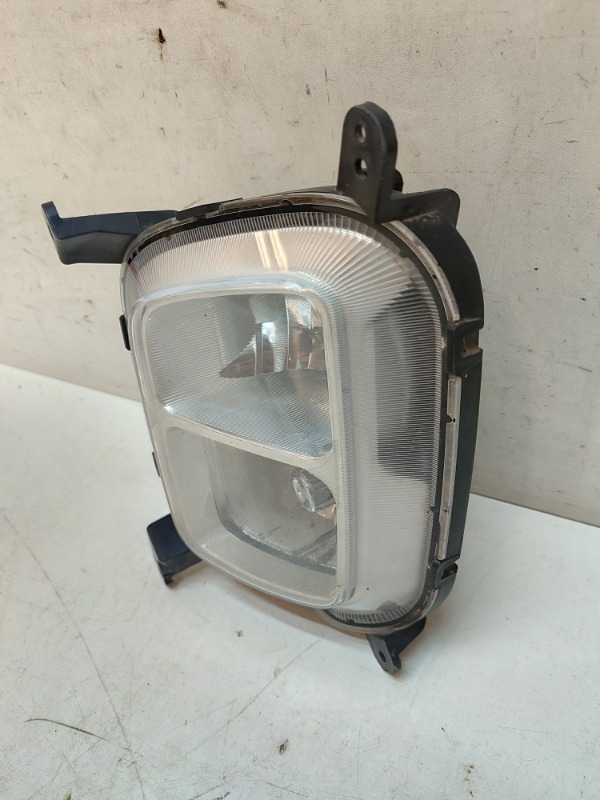 Фара противотуманная