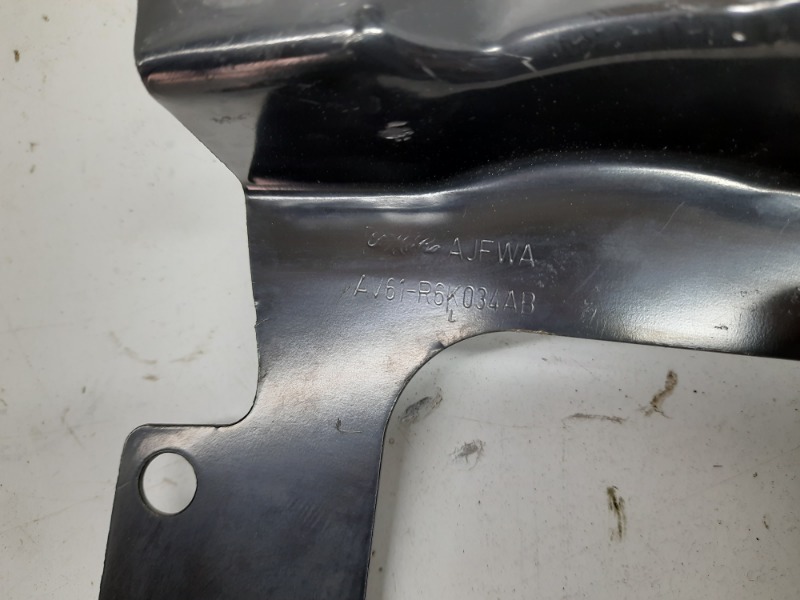 Крепление аккумулятора (АКБ)