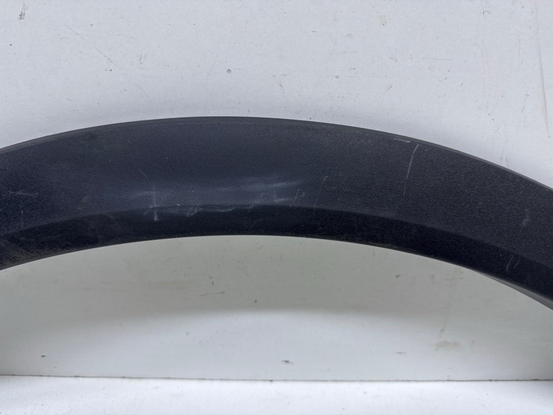 Накладка заднего крыла правого