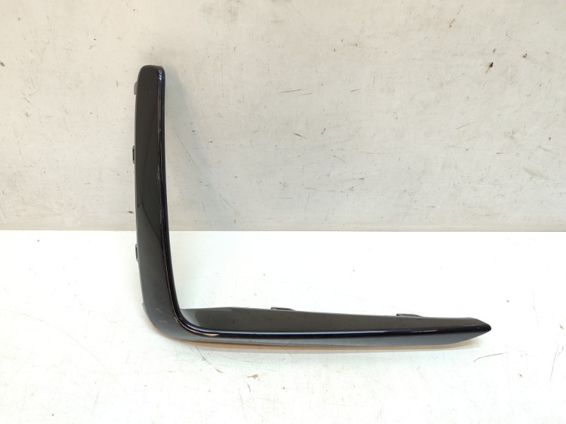 Накладка переднего бампера левая