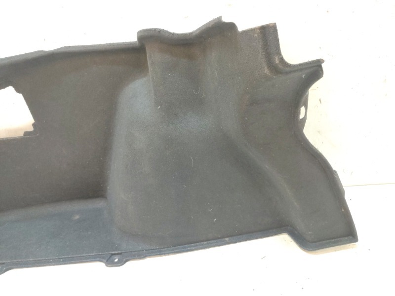 Обшивка багажника