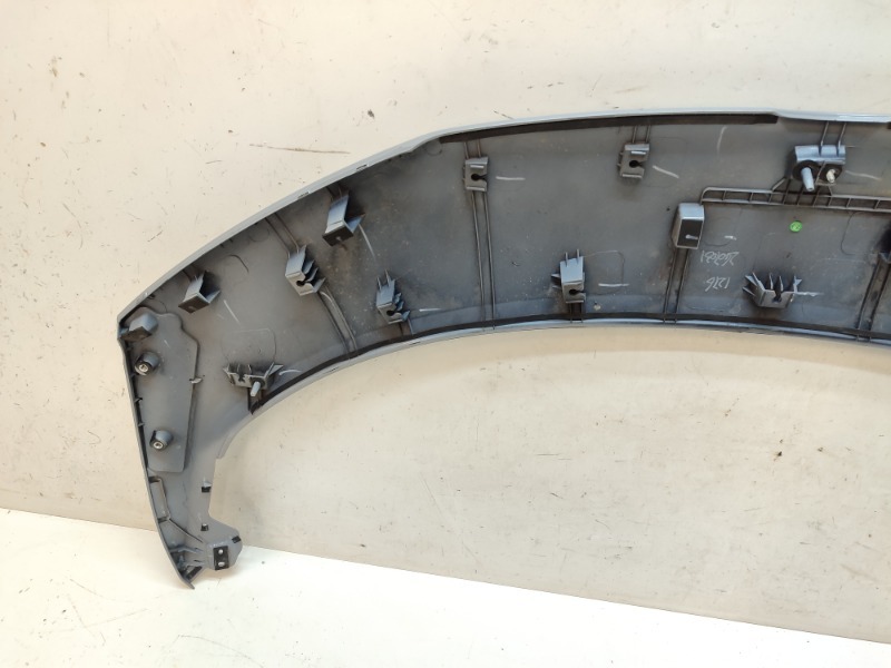 Спойлер (дефлектор) крышки багажника