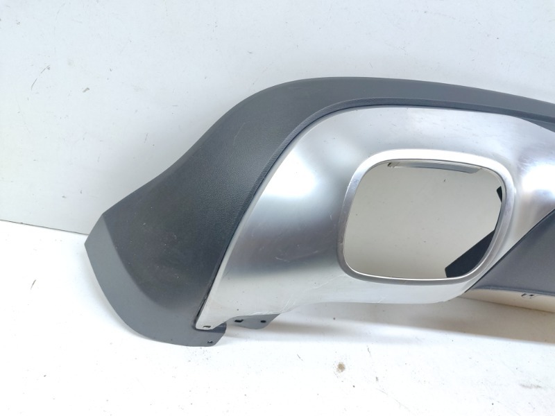 Спойлер заднего бампера